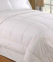 Одеяло средней теплоты (200 гр/м2 - п/э волокно, чехол 50% хлопок, 50% пэ)